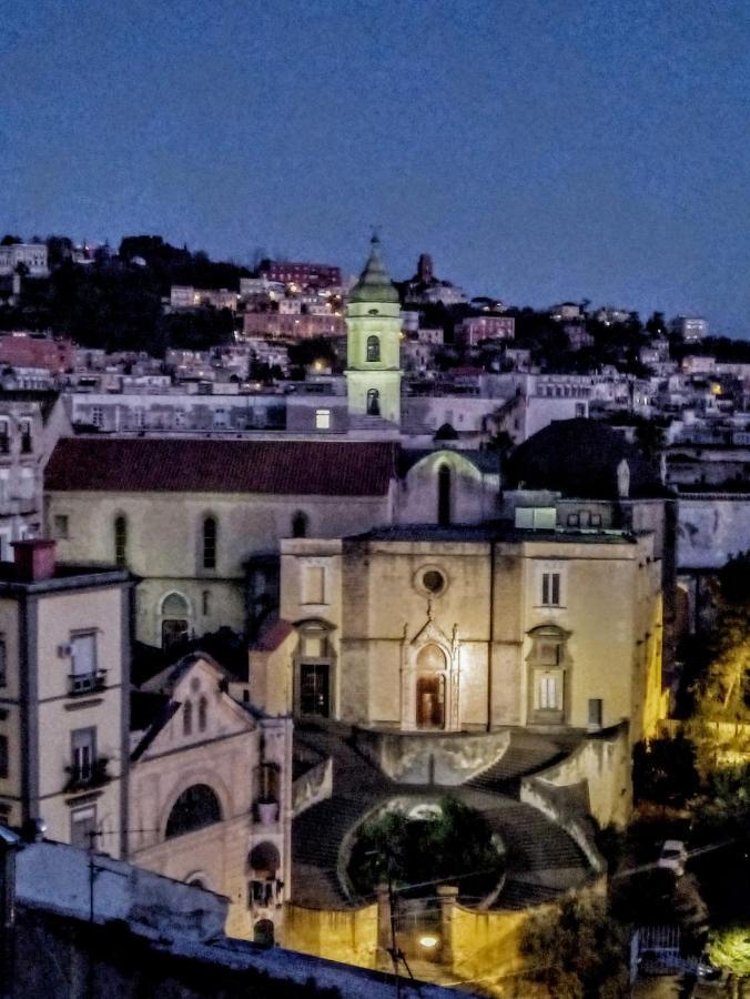 A wonderful penthouse in Naples Appartement Buitenkant foto