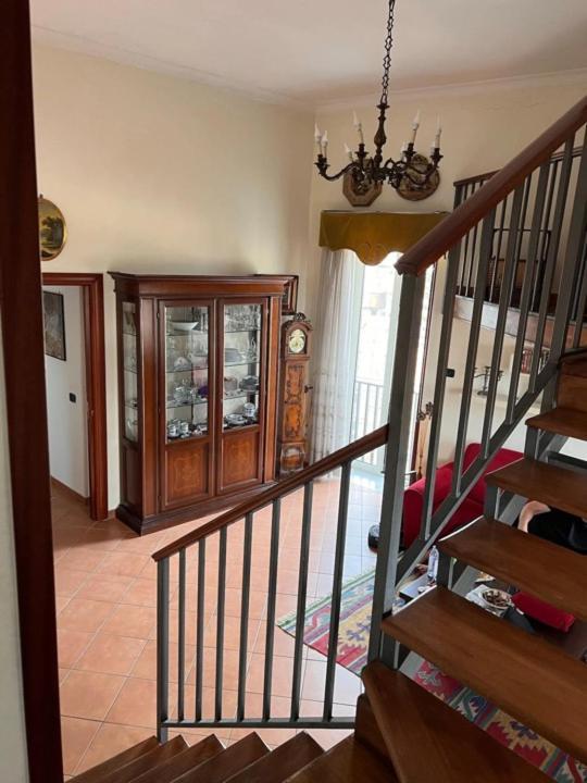 A wonderful penthouse in Naples Appartement Buitenkant foto
